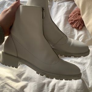 Zara Réal soft leather booties